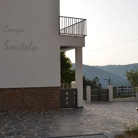 Country house De Soutelo